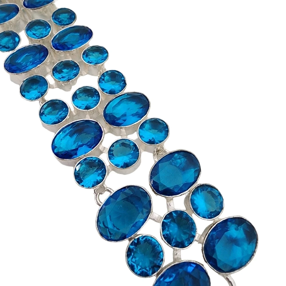 Silver bracelet faceted glass chunky bracelet blue topaz color Q02